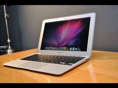 Macbook air 2015  4gb ram  128 gb ssd