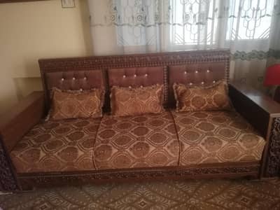 5 seater sofa