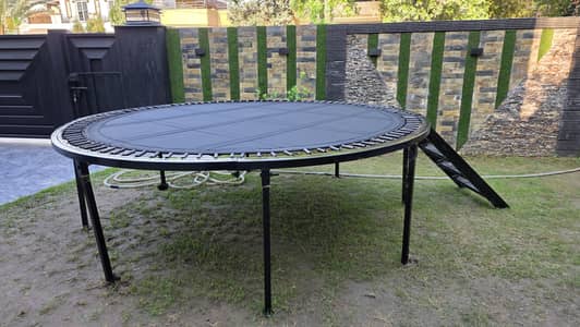 Trampoline 10 ft