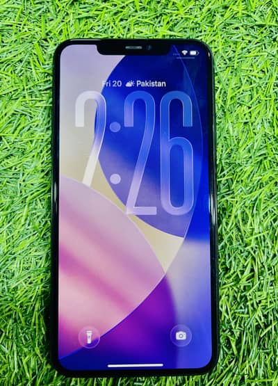 iphone 11pro max non pta  64 gb