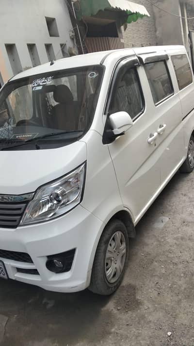 Changan Karvan Plus for Sale – Almost New Condition!