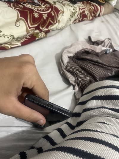 Motorola edge plus 2020 (pta official approved)