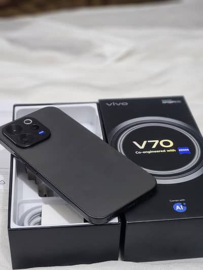 Vivo v70 12gb 256gb