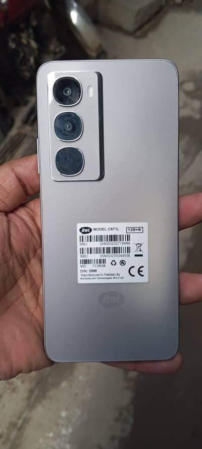 Itel City 100
