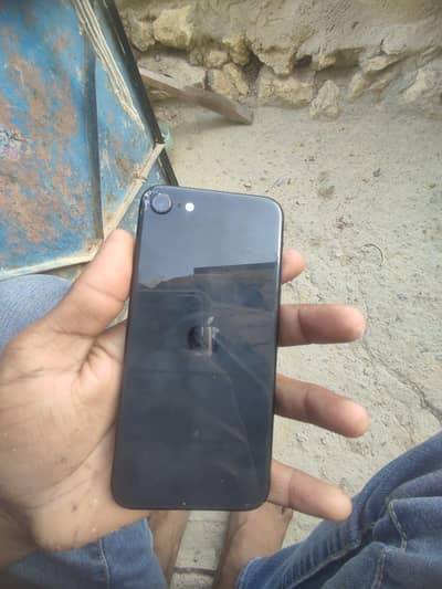 iphone se 2020 with boxe  exchange possible