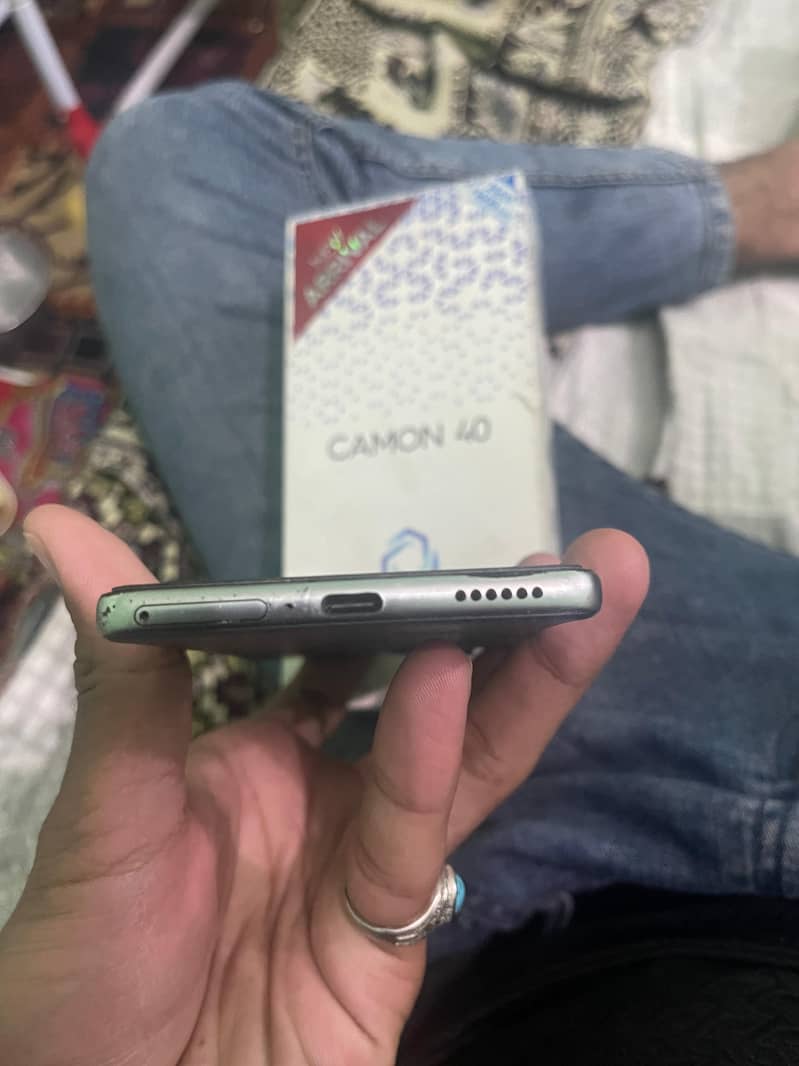Tecno camon 40 4