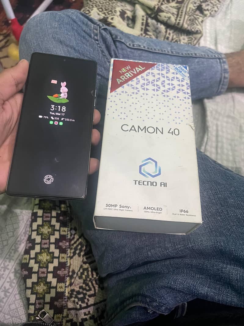 Tecno camon 40 8