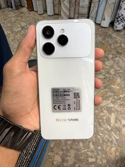 Tecno Spark 40 128/12