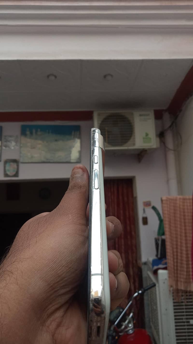 Google pixel 8pro 1