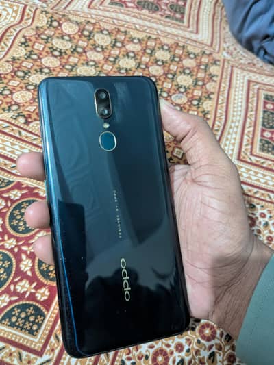 Oppo F11 for urgently sell