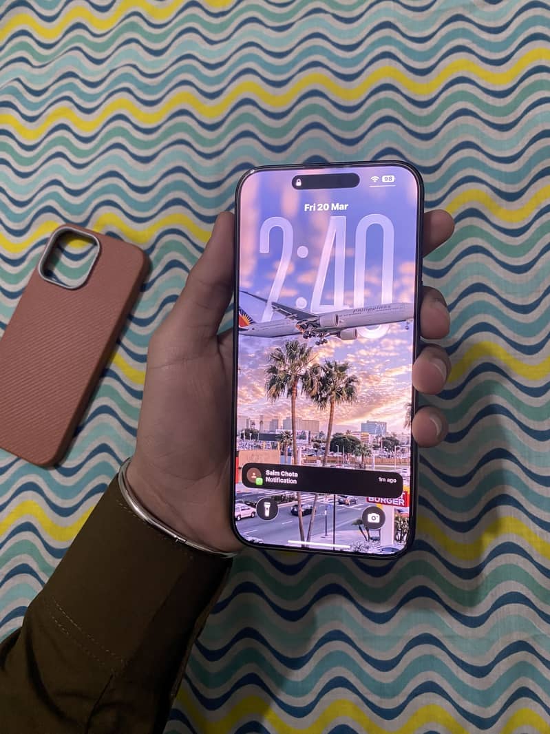 Iphone 15 pro max 0