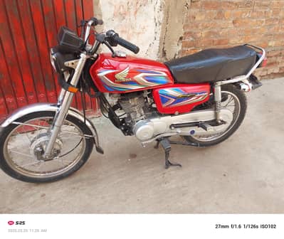 Honda 2022 model, good condition