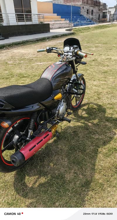 Yamaha YBZ DX125-Excellent Bike|Year 2023| Call+WhatsApp 0333-4727374