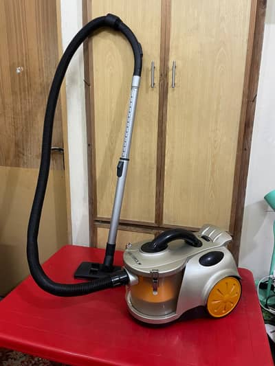 Gale Force Electric Vacuum Cleaner
