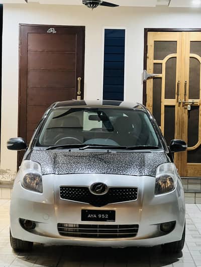 TOYOTAVitz 1000ccAutomatic