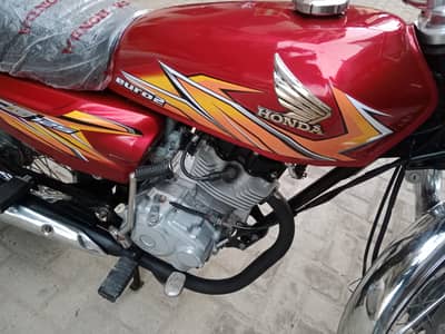 Honda 125 Hyderabad number 21 modil