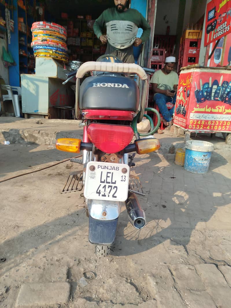 Honda CD70 2013 model 2