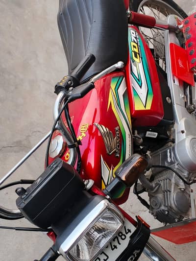 Honda CD 70 Totally original contact 03241567299