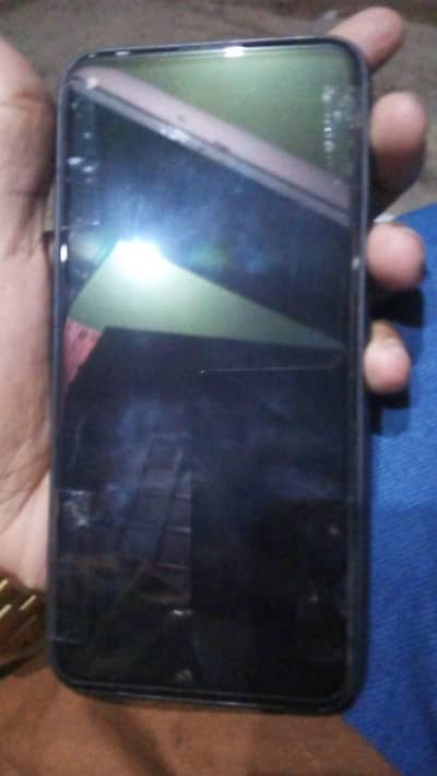 panal ok Bata RAHA ha chack kar k la Jain 8 hazar main 03152151256