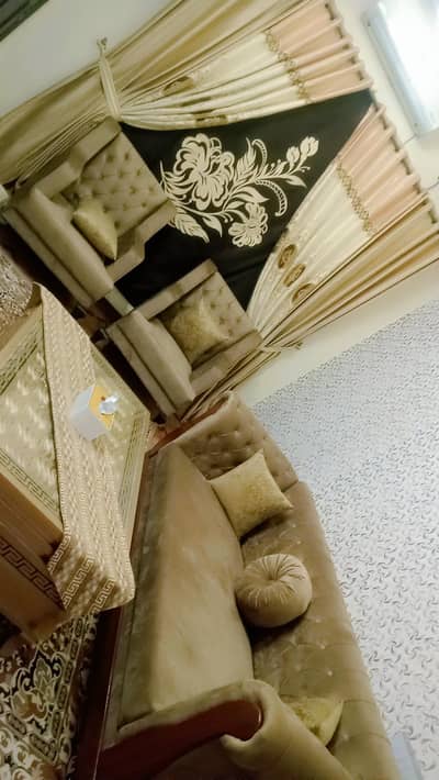 5 seater sofa without table