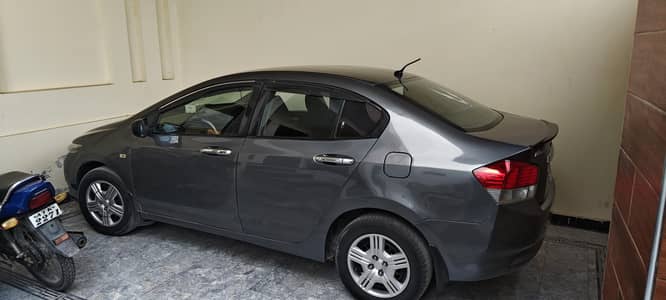 Honda city 2011 end model registered in 2012