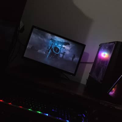 PC FOR SALE IN 55000. I7 3RD WITH GPU. CONTACT ON OLX ONLY.