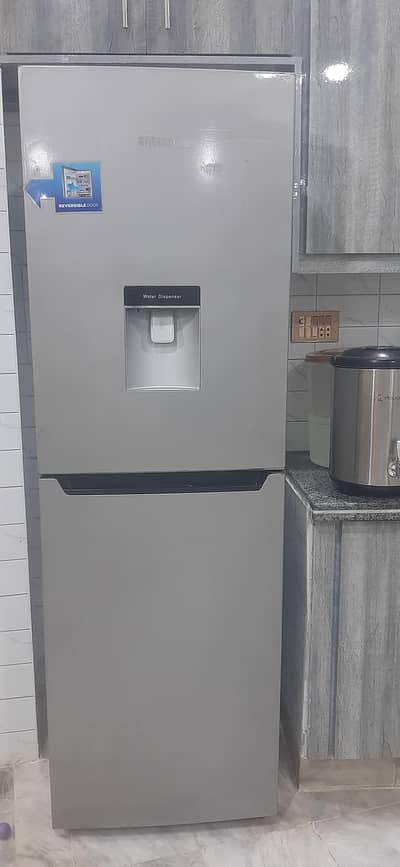Samsung Refrigerator bottom freezer