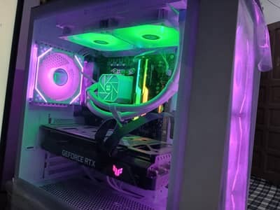 High End Gaming PC Almost brand new 4 months used, All boxes