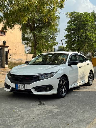 Honda Civic Oriel UG 1.8 2017 in Lahore