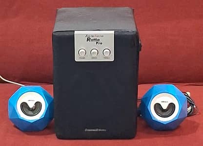 ZOLTRI XOUND Rattle Pro Bluetooth Multimedia Speaker System