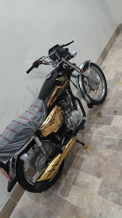 CG 125 gold edition