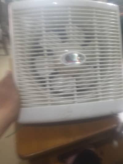 18" exhaust fan like new