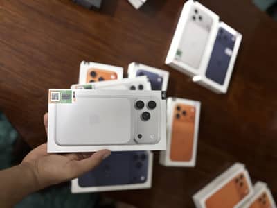 Iphone 17 pro max 256gb 2 years under warranty