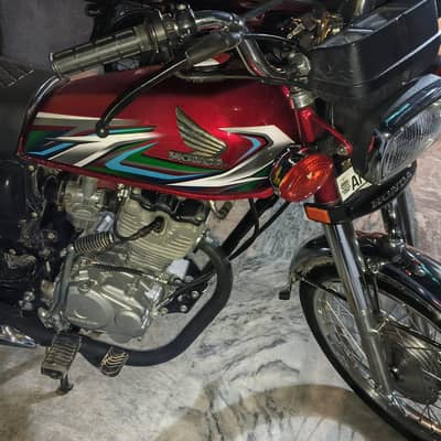 Honda CG 125 2022 model genuine condition