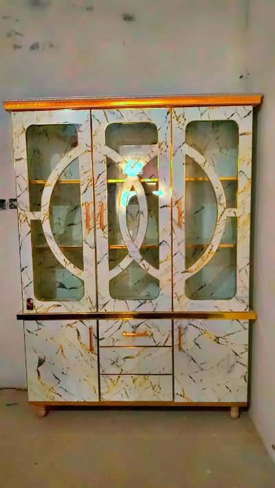 shokes almari for sale