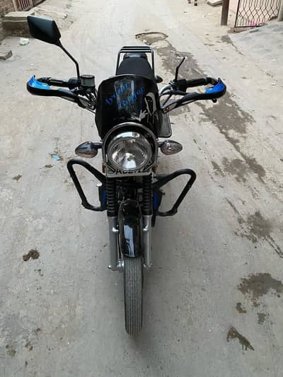 SUZUKI GS 150Se