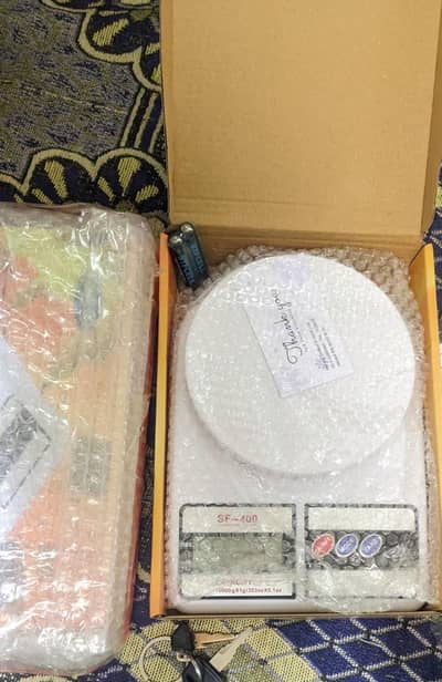 electronic kitchen scale