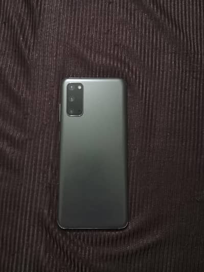 S20 5G       12GB 128GB