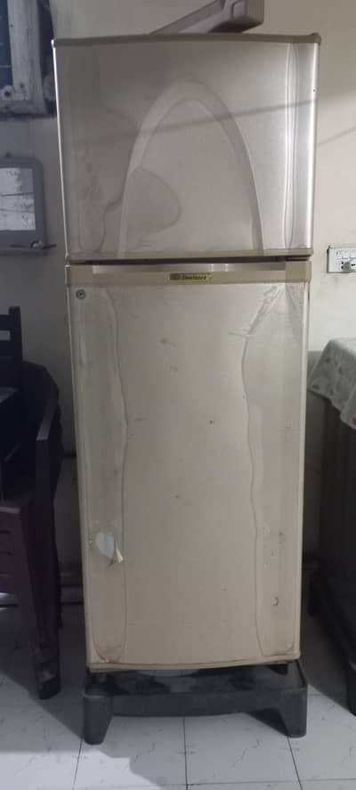 Dawlance Referigerator Large Size