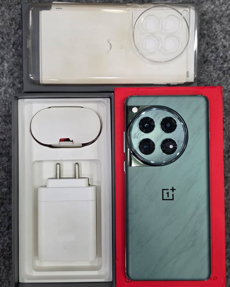 OnePlus 12 2