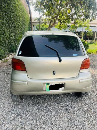 Toyota Vitz 2002 model and 2006 registered.
