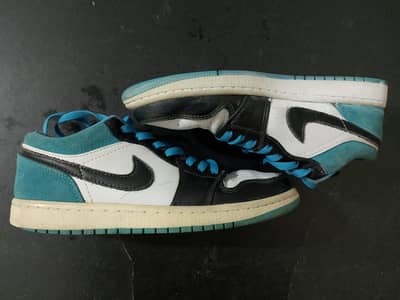 (ORIGINAL) Air Jordan 1 Low SE "Laser Blue"