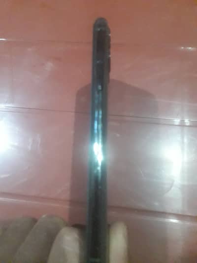 iphone 11pro condition 10 by 9