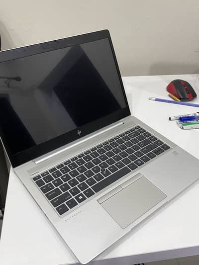 HP EliteBook 840 g5 , 16 gb ram , condition 10/10