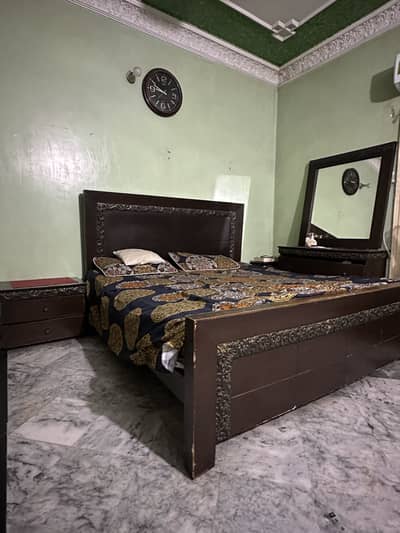 Complete bed set for sale