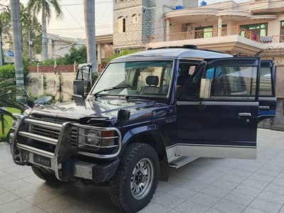 Mitsubishi Pajero 1988