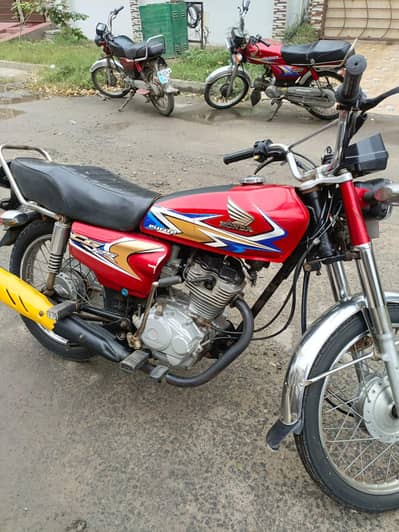 Honda CG 125 home use bike