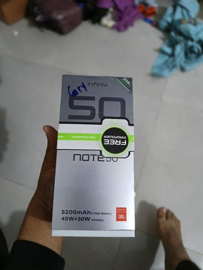 Infinix note 50 8+8/256 GB one week used 03186176864