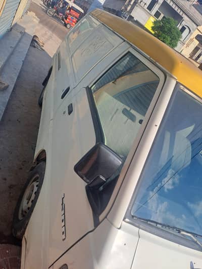 mitsubishi L300 left drive, total genuine and genuine milage