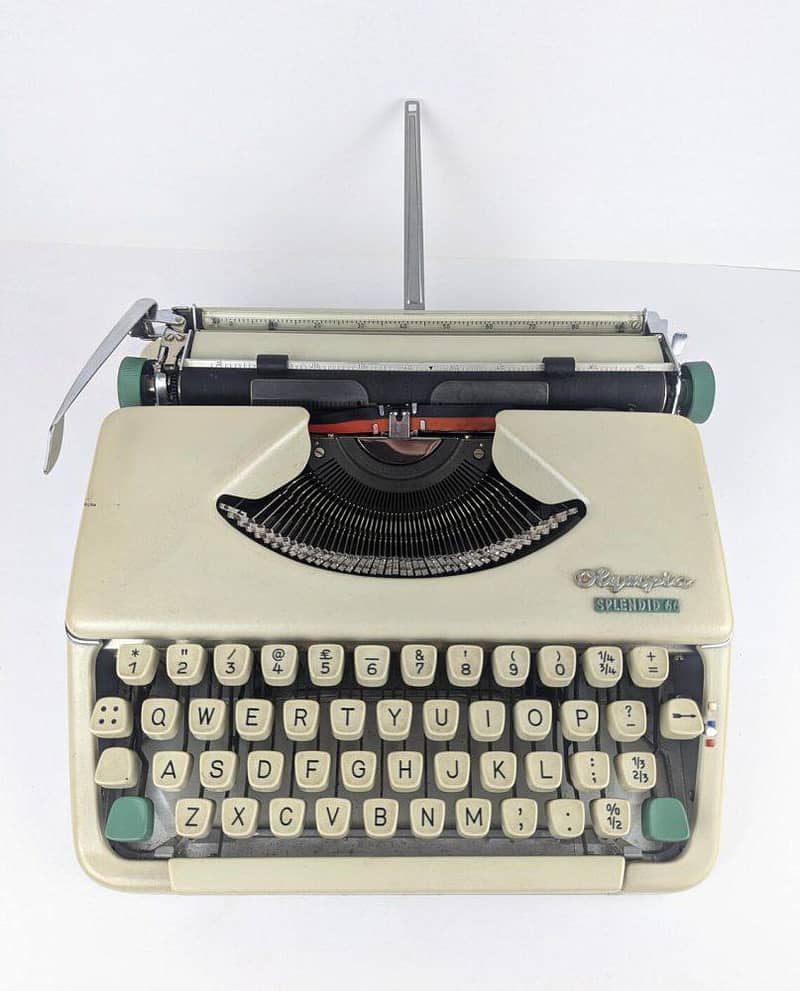 Typewriter 11
